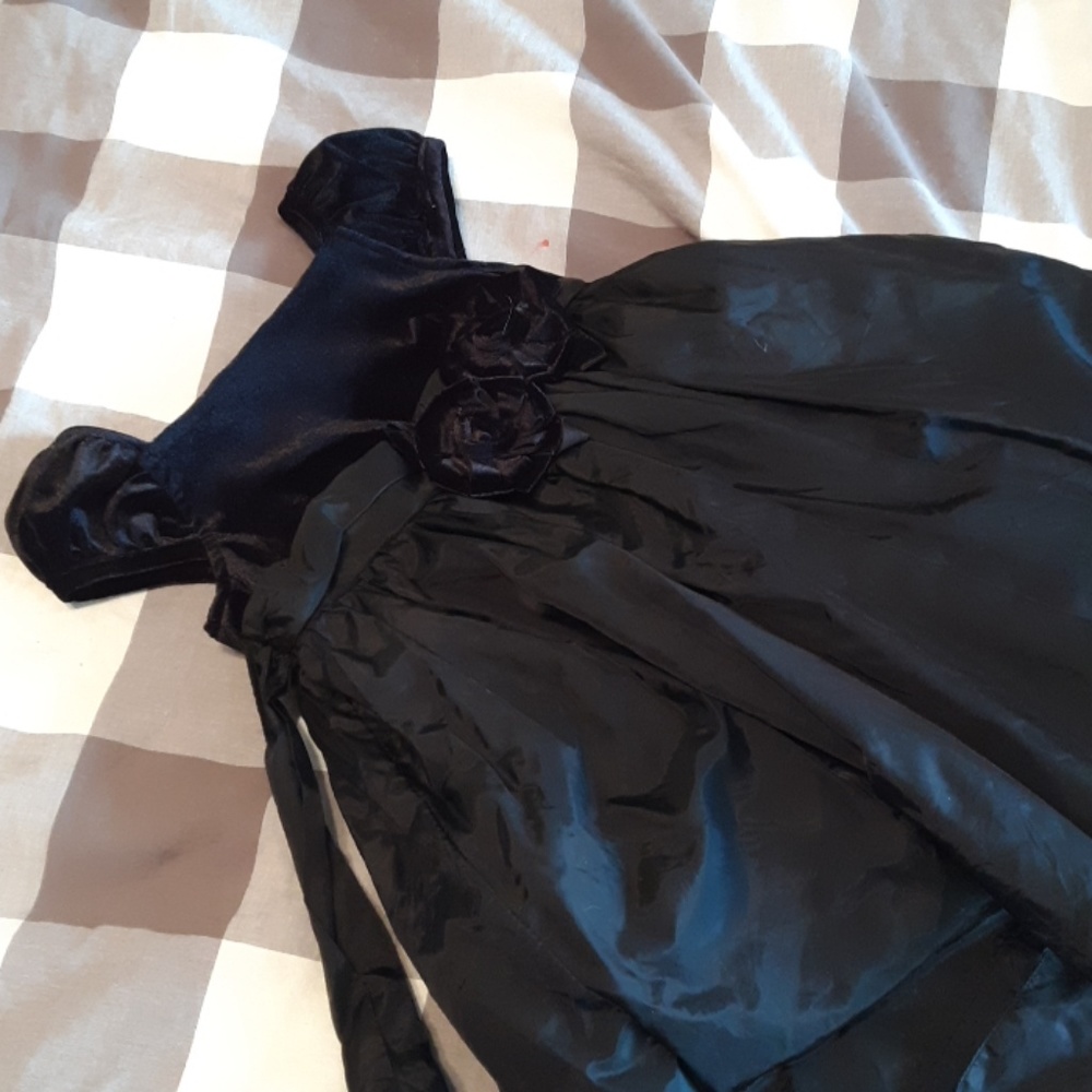 Little girls 18-24mo dress